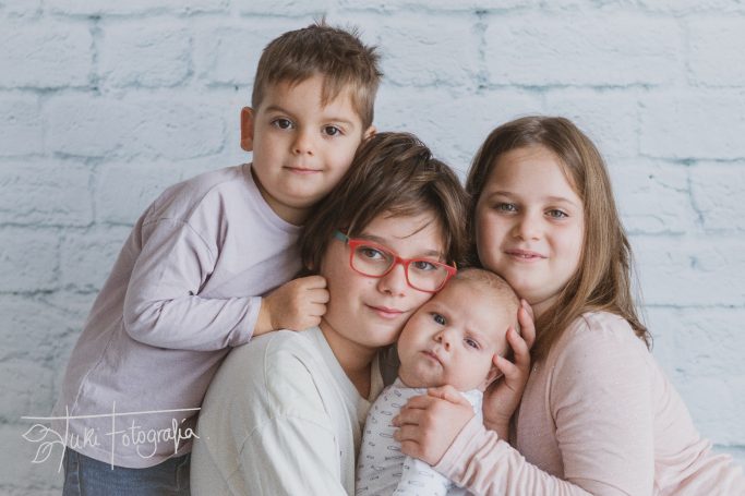 Familia